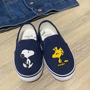 Brand new Janie and Jack boy shoes size 8